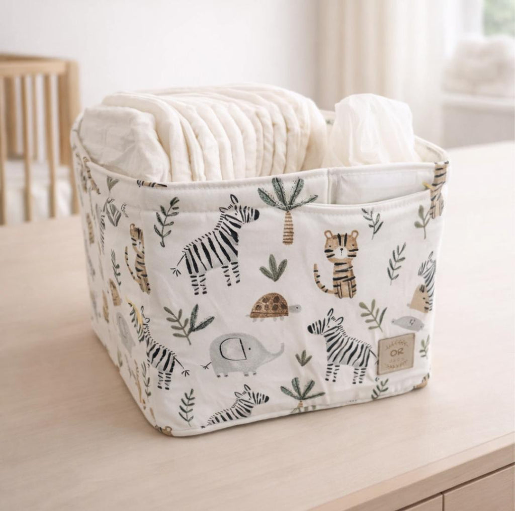 Set Cambiador Antivuelco Estampado con Contenedor Pañalero